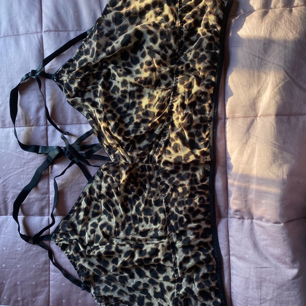 Plus Leopard Print Mesh Longline Strappy Bralette